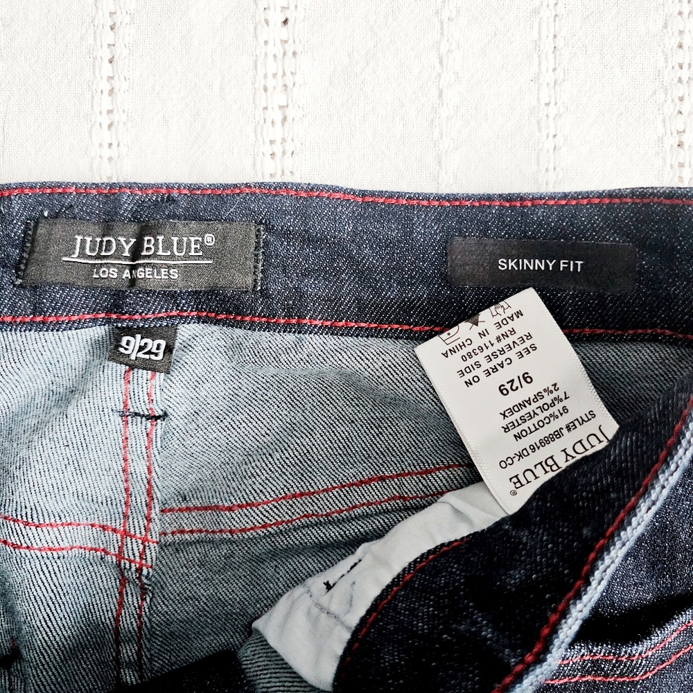 Judy Blue High Rise Dark Wash Heart Shaped Pockets Skinny Jeans Stretch 9/29 - Picture 12 of 15